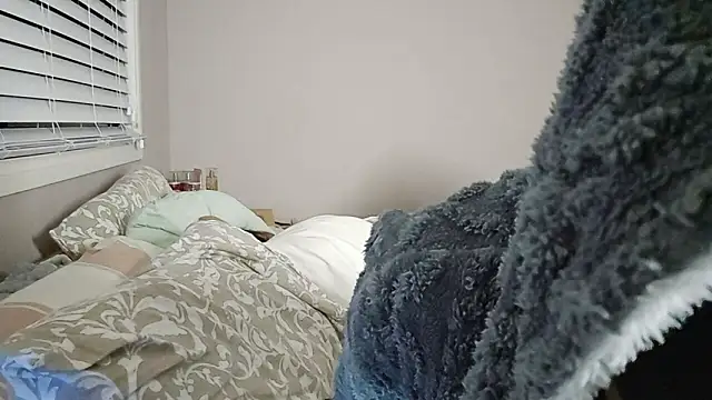 AmateurGuy23 online show from September 11, 6:30 pm