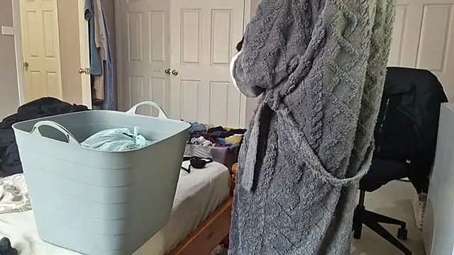 AmateurGuy23 online show from September 16, 2:34 am