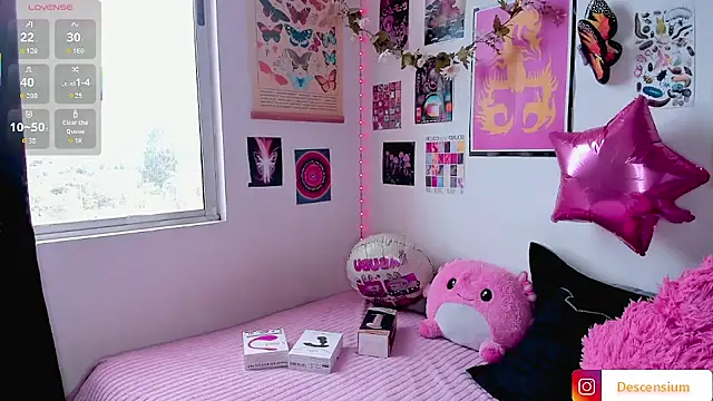 johnnyalx online show from November 13, 7:46 pm