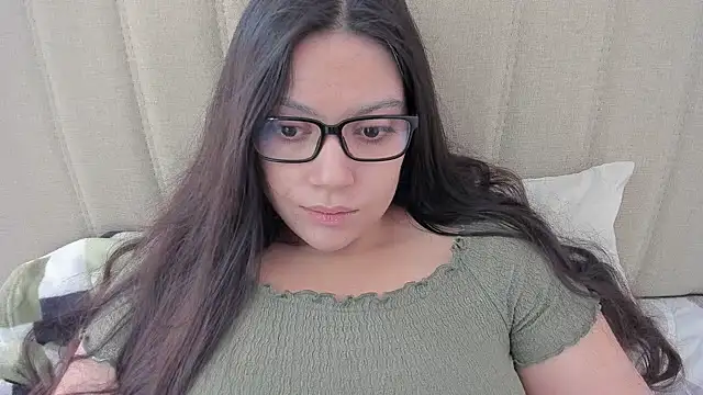 roniewester online show from March 16, 3:39 pm