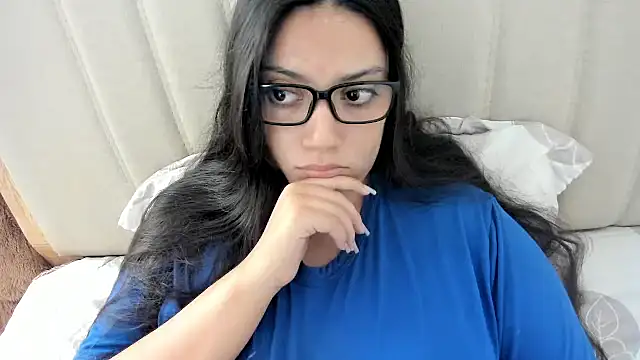 roniewester online show from November 5, 2:39 pm