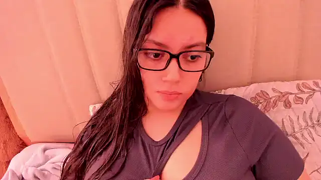 roniewester online show from May 24, 4:01 pm