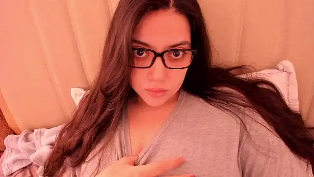 roniewester online show from June 23, 11:52 am