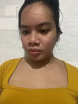 Snapshot of Hebefemme chatting on March 21, 1:34 pm Hebefemme online show from March 21, 1:34 pm
