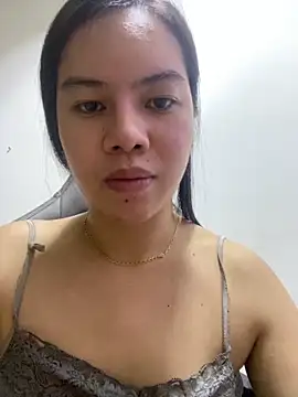 Hebefemme online show from February 18, 11:06 am