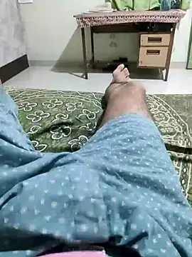 Snapshot of rajkumarratho chatting on January 19, 11:23 am rajkumarratho online show from January 19, 11:23 am