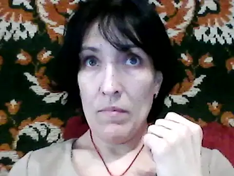 SunnyAmorre online show from February 12, 9:31 am