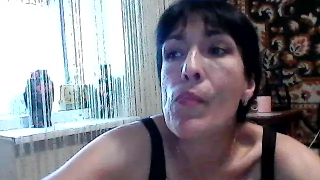Snapshot of SunnyAmorre chatting on June 11, 12:03 pm SunnyAmorre online show from June 11, 12:03 pm