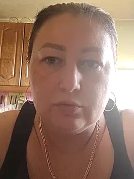 Rini333 online show from February 15, 2:00 pm