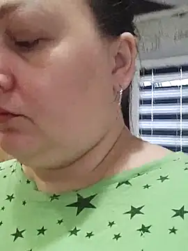 Rini333 online show from December 3, 9:51 am