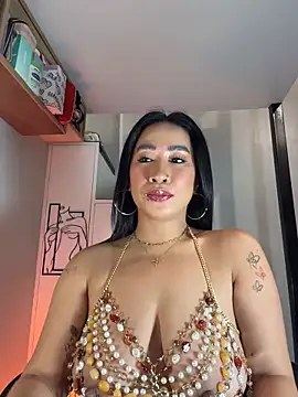 Snapshot of AsianMilfSheryl chatting on April 27, 6:44 am AsianMilfSheryl online show from April 27, 6:44 am