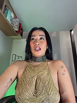 Snapshot of AsianMilfSheryl chatting on May 7, 7:47 am AsianMilfSheryl online show from May 7, 7:47 am