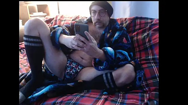 whiskyjane69 online show from November 18, 11:47 am