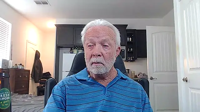 rockpoint69 online show from March 1, 9:06 pm