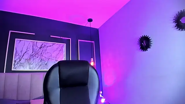 Snapshot of Samantha_Brooke chatting on February 20, 2:24 pm Samantha Brooke online show from February 20, 2:24 pm