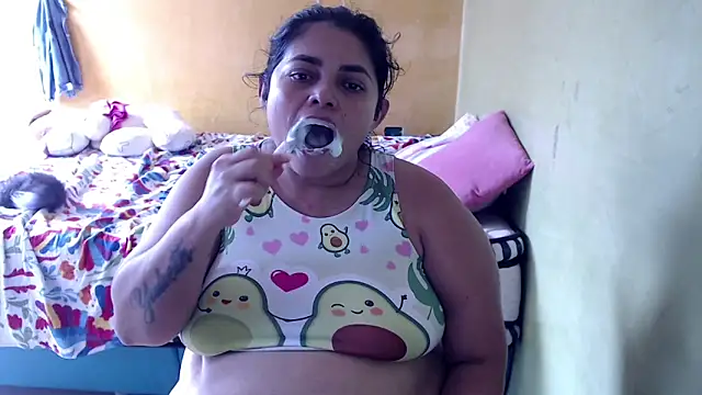 yulieth bbw online show from November 2, 6:32 pm