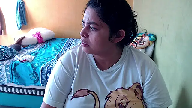 yulieth bbw online show from December 14, 2:33 pm