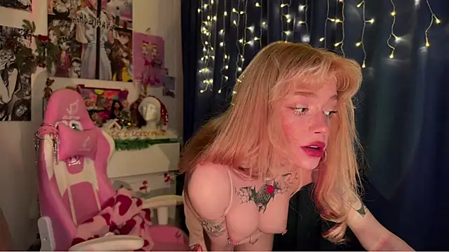 boobsybootie online show from December 16, 5:59 am