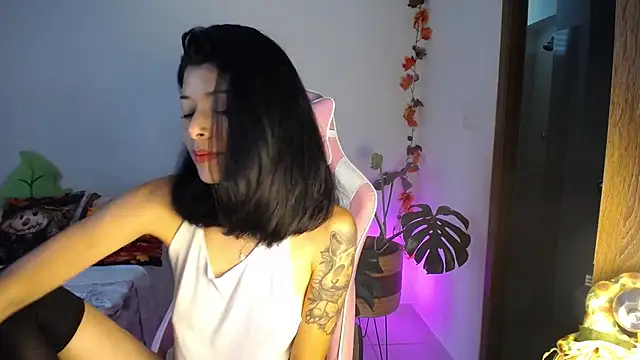 maggie kay online show from October 6, 7:11 pm