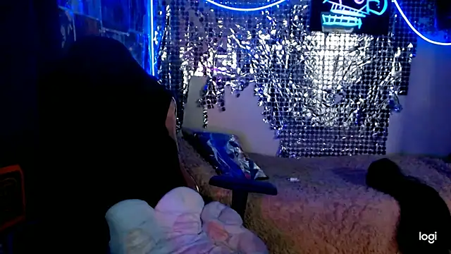 Snapshot of JINX_26 chatting on February 8, 3:10 am JINX 26 online show from February 8, 3:10 am