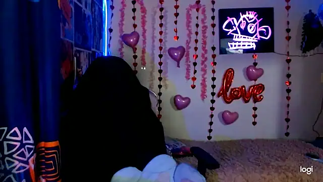 Snapshot of JINX_26 chatting on February 17, 1:02 am JINX 26 online show from February 17, 1:02 am