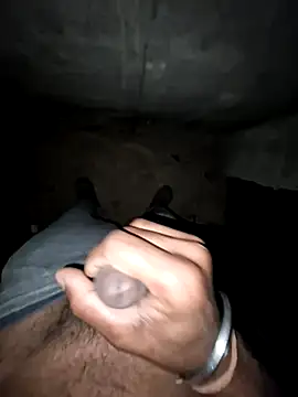 breejs online show from December 15, 2:21 pm