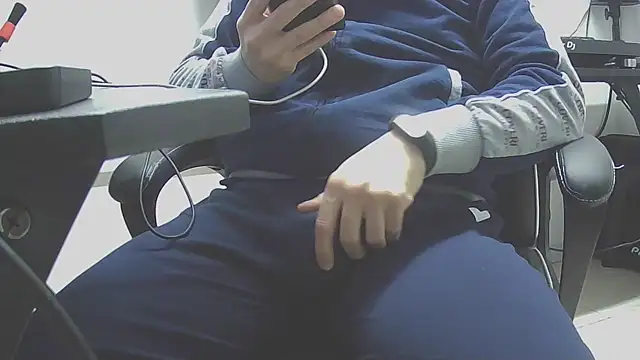 Snapshot of kekko-1982 chatting on January 31, 9:16 pm kekko-1982 online show from January 31, 9:16 pm