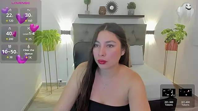 bella 99  online show from March 11, 12:11 pm