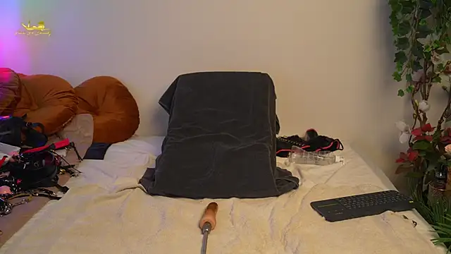 lacie le beauty online show from March 18, 5:21 pm