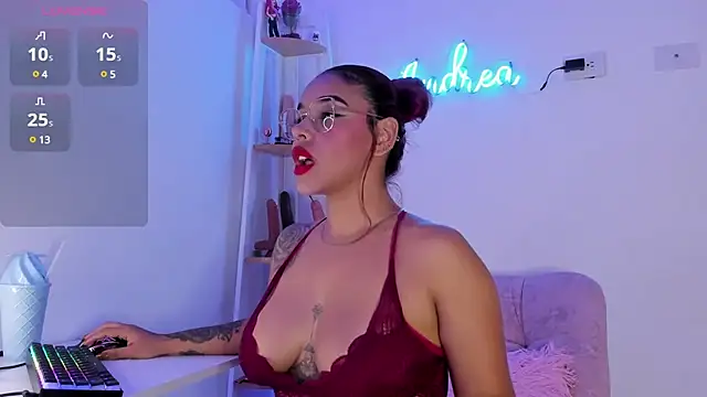 andrea lopezz  online show from February 26, 12:16 am