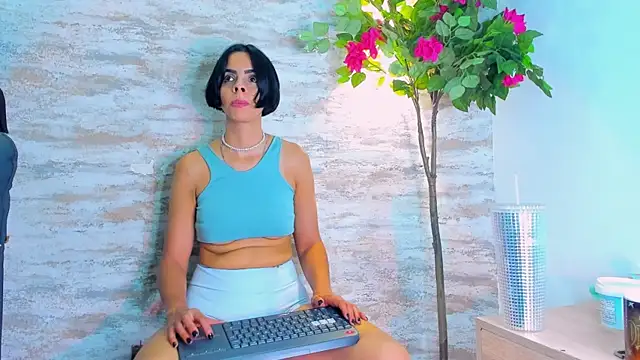 Amelia Myers online show from October 15, 7:36 pm