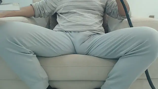 masterxmonster online show from February 8, 6:55 pm