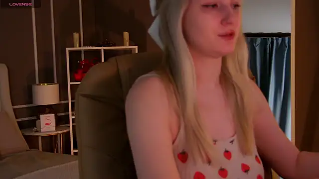 elinanortas online show from January 27, 1:16 am