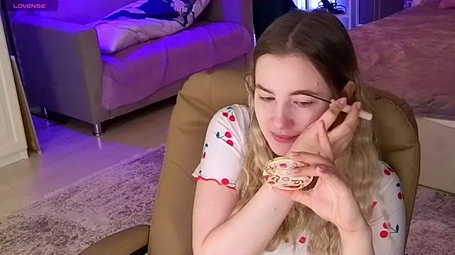 elinanortas online show from October 9, 1:14 am