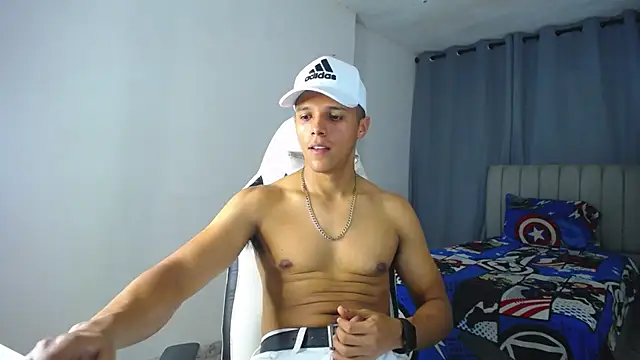 DavidAngell7 online show from January 1, 11:51 pm