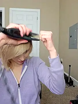 AmethystFoxx online show from February 12, 8:26 pm