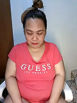 Sweet asian kylie online show from March 31, 8:20 pm