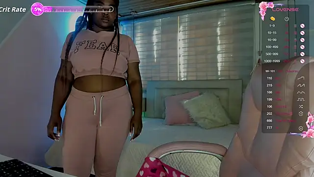 Snapshot of aleja17_xxx chatting on September 25, 7:39 pm aleja17 xxx online show from September 25, 7:39 pm