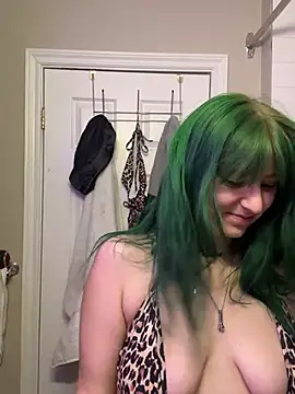 itsbabydashh online show from May 7, 1:16 pm