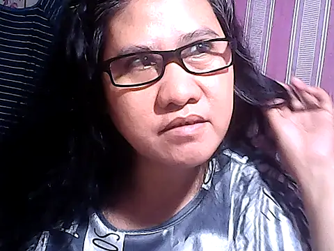 sweetsosie18 online show from October 9, 12:41 am