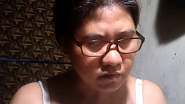 sweetsosie18 online show from April 9, 6:19 am