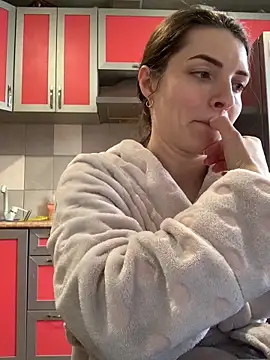 Snapshot of SeducingYoghourt chatting on February 1, 12:48 pm SeducingYoghourt online show from February 1, 12:48 pm