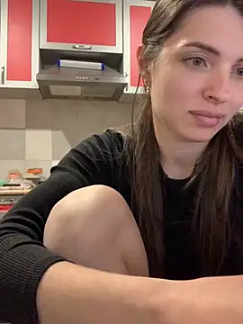 SeducingYoghourt online show from April 8, 4:18 pm