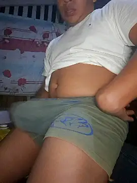 Efrain2090 online show from March 1, 7:19 am