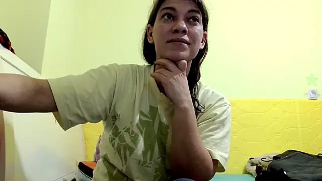 Snapshot of MercyLove chatting on March 10, 4:25 pm MercyLove online show from March 10, 4:25 pm