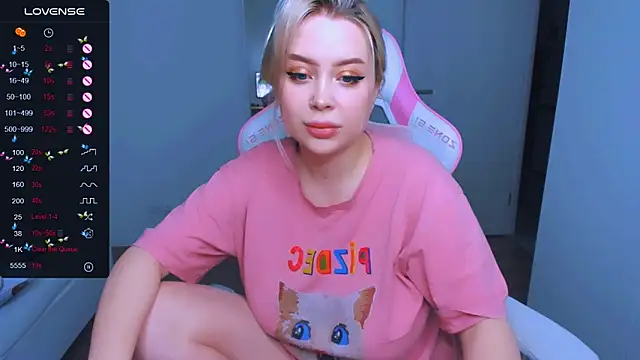 MonaLauu online show from February 10, 2:19 am