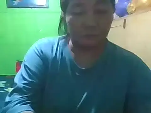 Snapshot of pinay_wild_mature chatting on March 18, 12:05 am pinay wild mature online show from March 18, 12:05 am