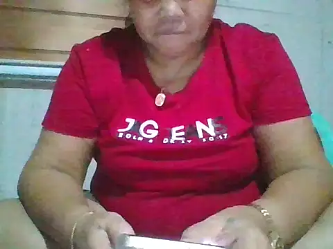 Snapshot of pinay_wild_mature chatting on September 24, 10:51 am pinay wild mature online show from September 24, 10:51 am