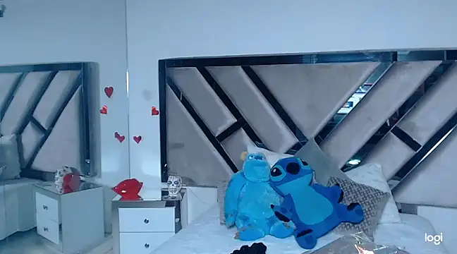 Snapshot of lady_Ary_xx chatting on February 27, 11:04 pm lady Ary xx online show from February 27, 11:04 pm