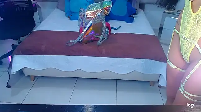 Snapshot of lady_Ary_xx chatting on March 7, 8:55 pm lady Ary xx online show from March 7, 8:55 pm